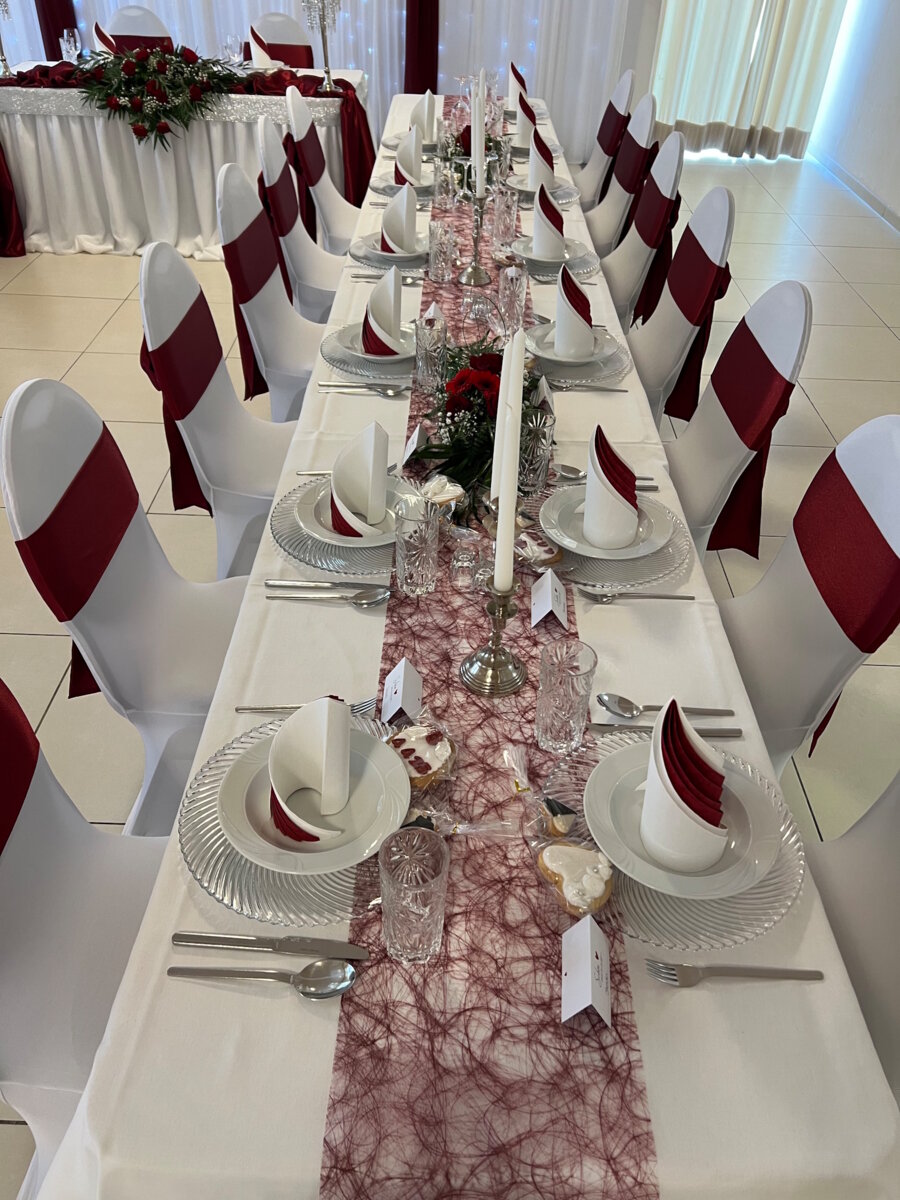 Tafel für Gäste von Petersburg Festhalle GmbH